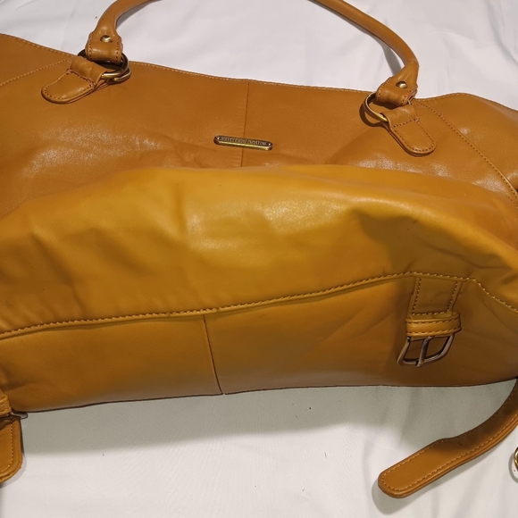 timi & leslie Charlie Diaper Bag with side bag in good condition any defects see - Picture 5 of 16